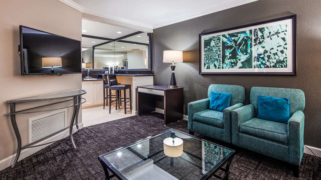 Best Western Plus Casino Royale–Center Strip