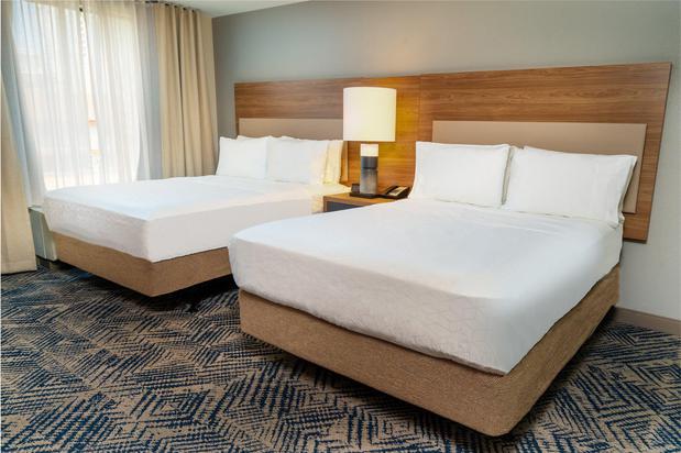 Images Candlewood Suites Las Vegas - E Tropicana, an IHG Hotel