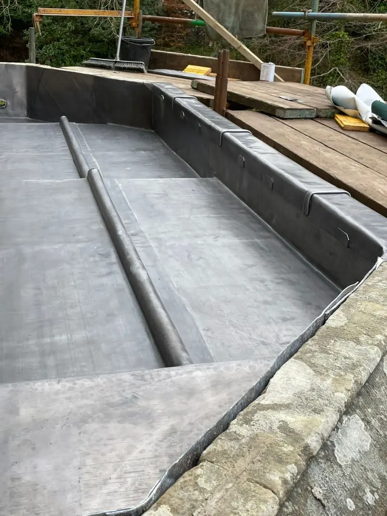Images Chisholm Roofing Ltd