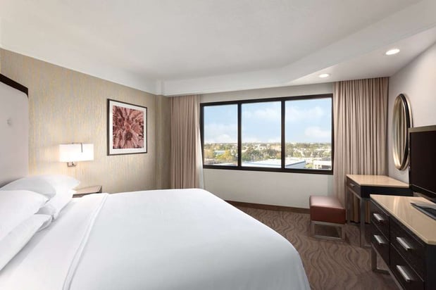 Images Embassy Suites by Hilton Irvine Orange County Airport