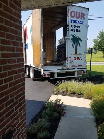 Images Glamour Moving Company, Inc.