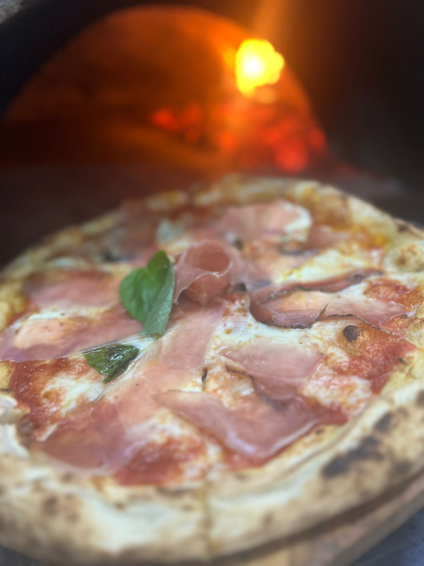 Images Pizzeria da Giggino Forno a legna Asporto e Consegna a Domicilio