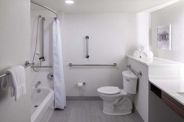 Images Crowne Plaza Atlanta NE - Norcross by IHG