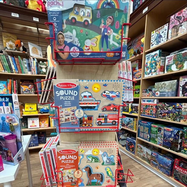 Images Piccolo Mondo Toys - Bethany Village Centre