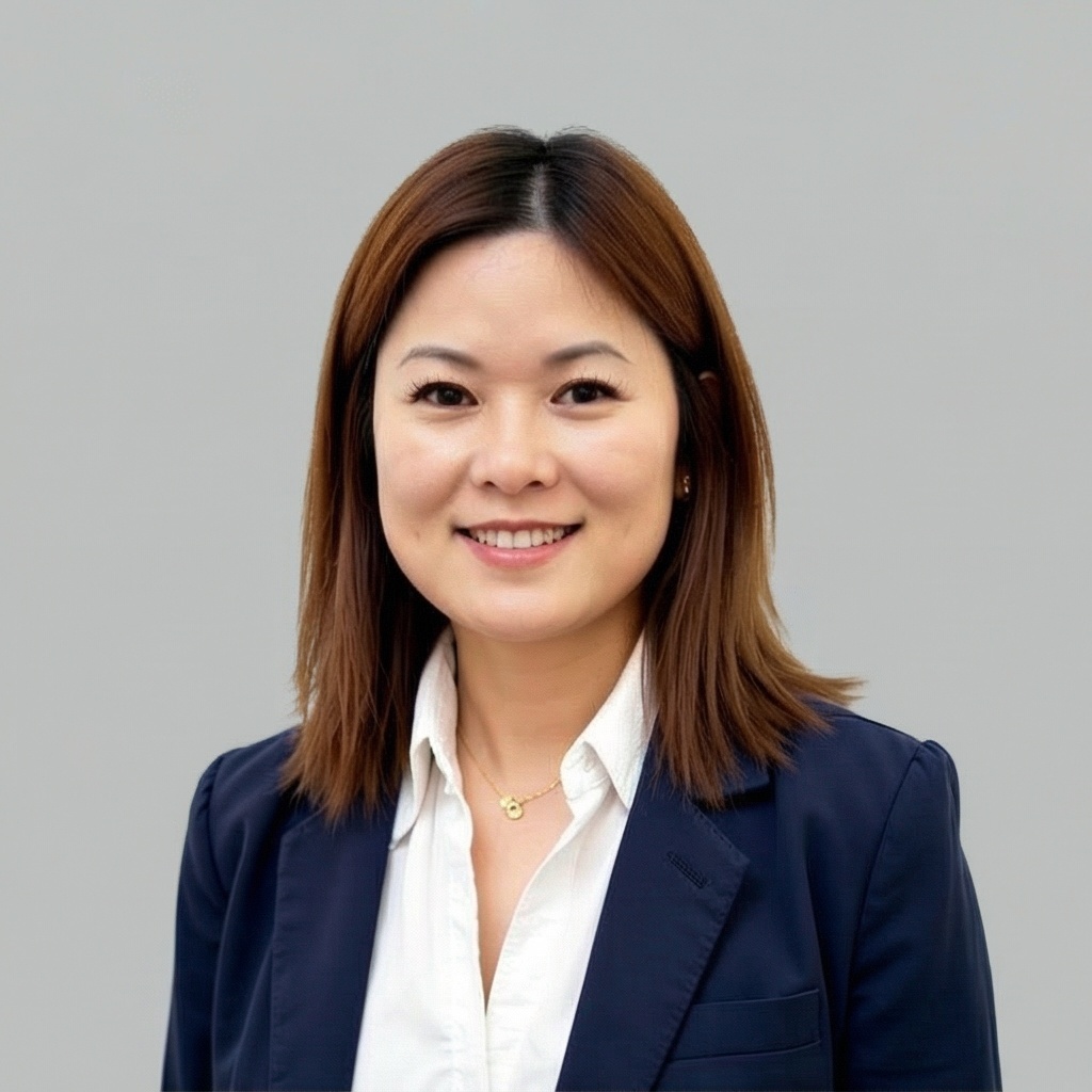 Headshot of Qiaofei (Ida) He, a wealth advisor at Chase