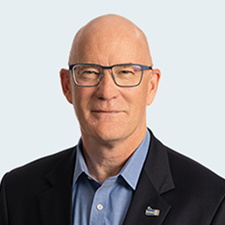 Peter Hodgson headshot.