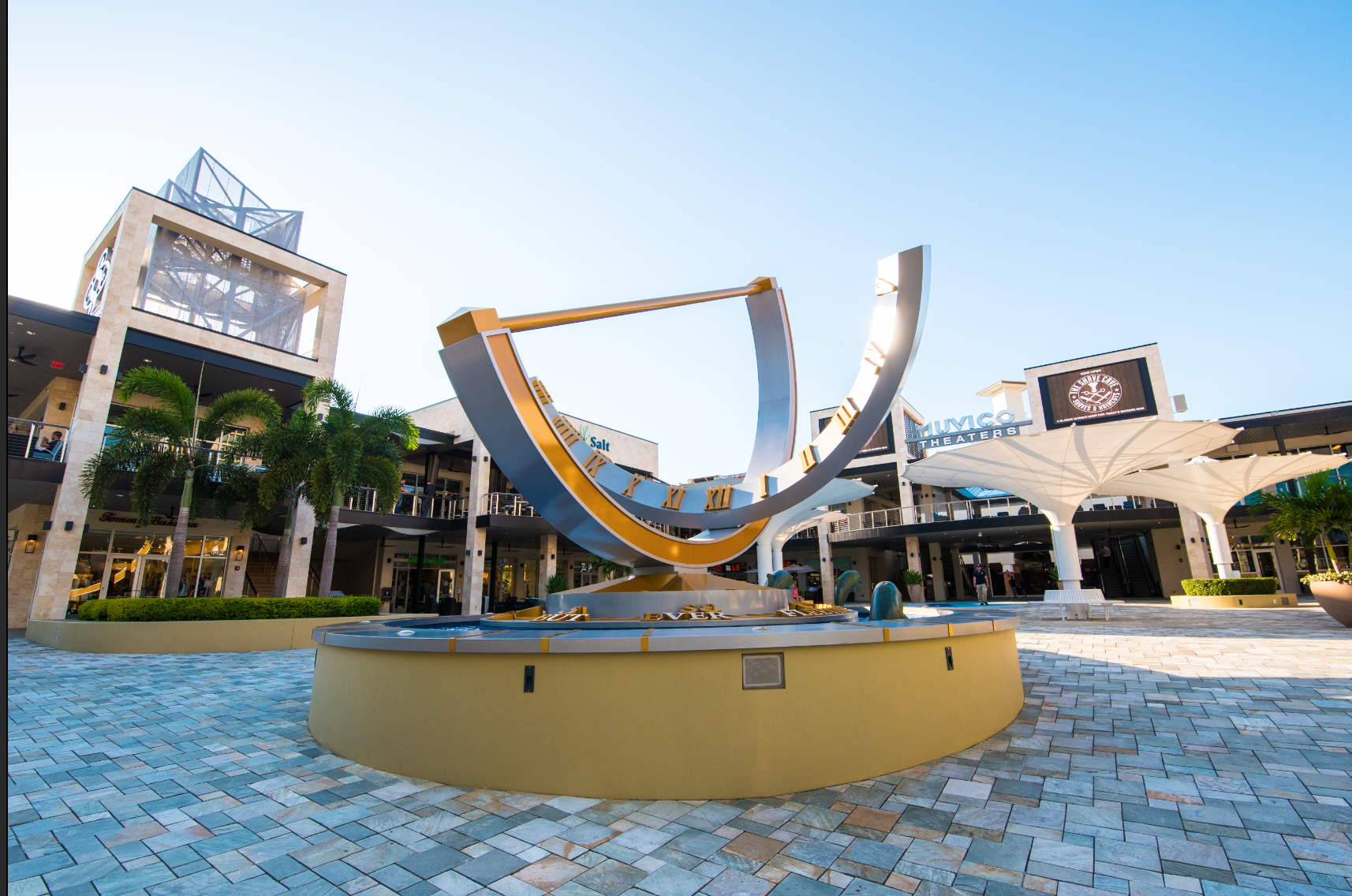 SUNDIAL ST. PETE