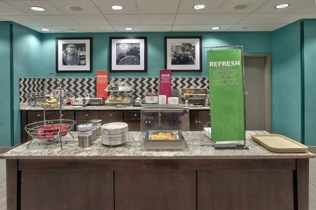 Images Hampton Inn & Suites Albuquerque Airport
