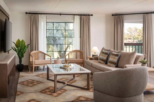 Images The Scottsdale Resort and Spa, Curio Collection by Hilton