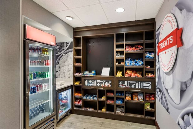 Images Hampton Inn & Suites Fredericksburg-at Celebrate Virginia