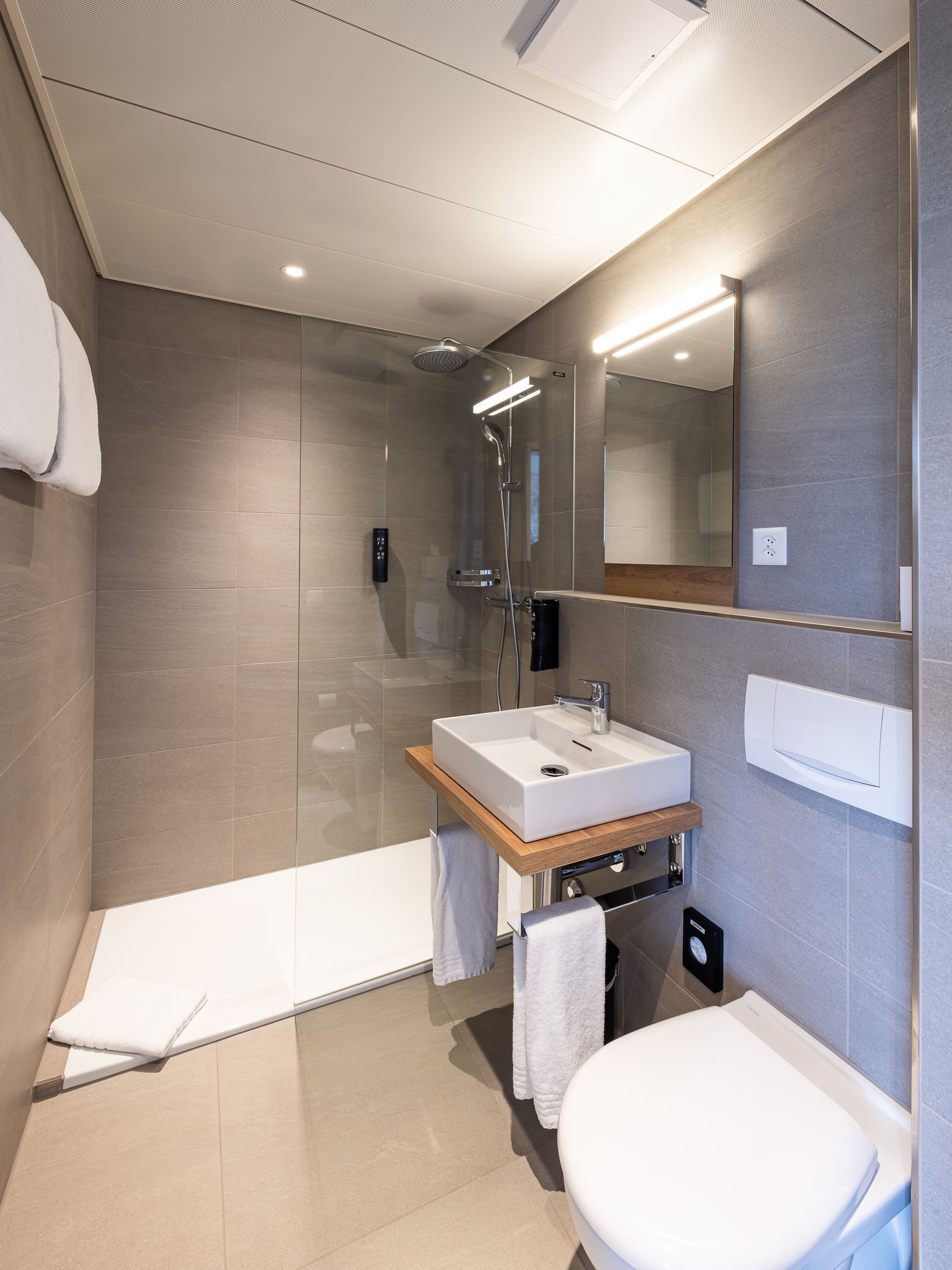 Bilder Hotel Kino Bar, Loge AG