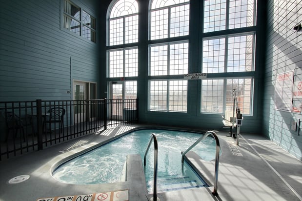 Images Holiday Inn Express & Suites Milwaukee Airport by IHG
