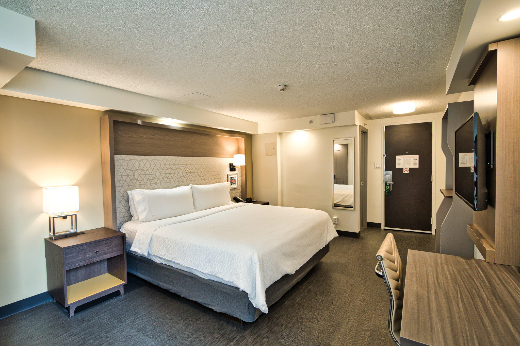 Holiday Inn Toronto Downtown Centre, an IHG Hotel Toronto (416)977-6655