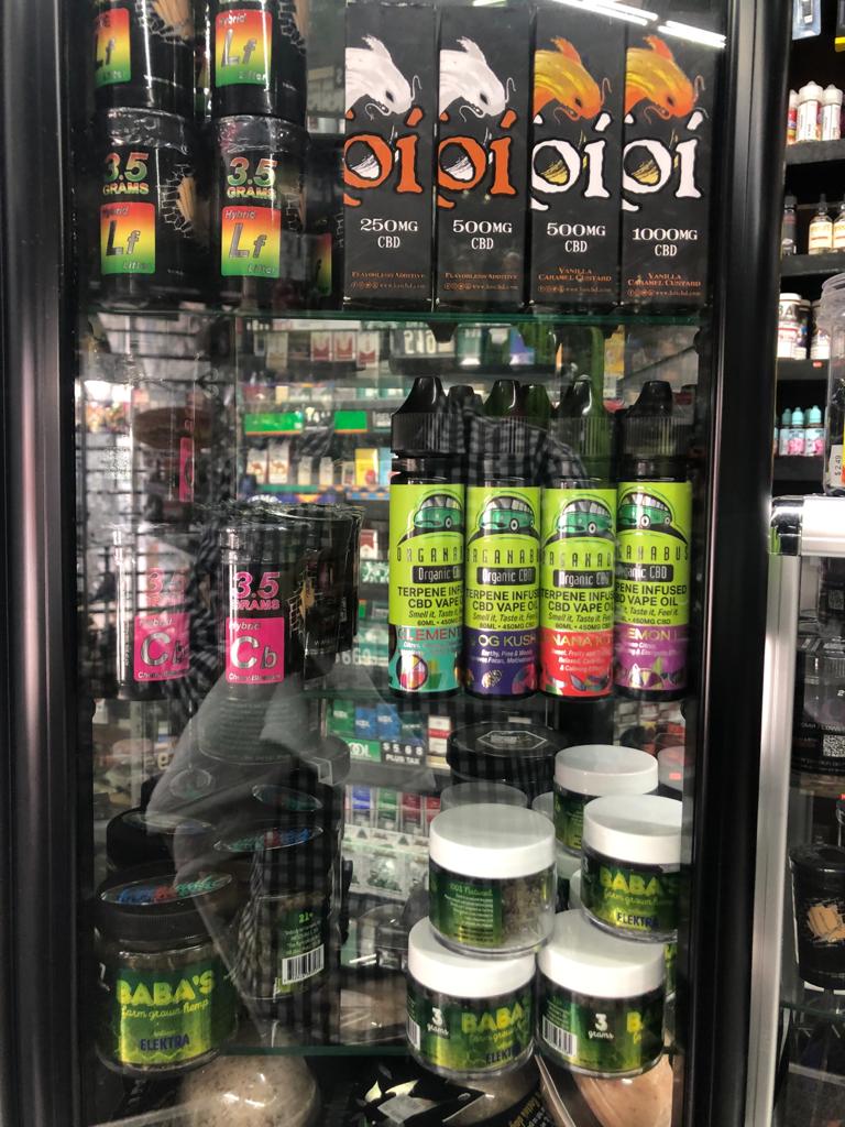 Main Smoke Shop KC | Vape Shop | Kratom & CBD Store Photo