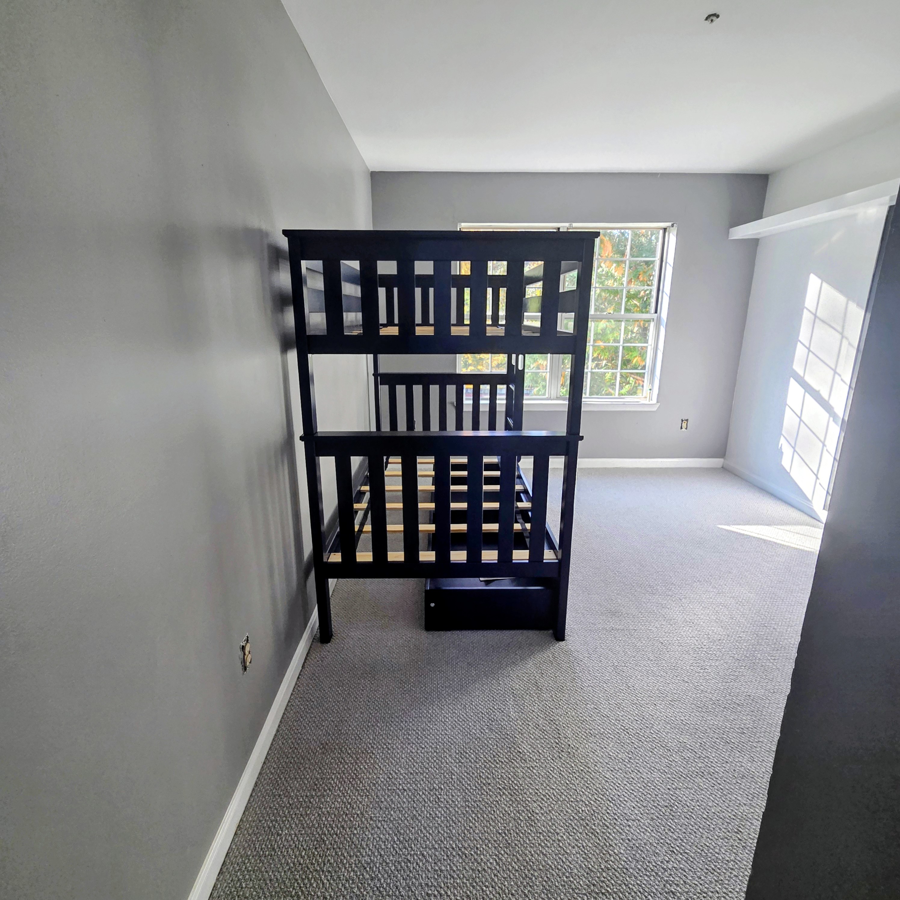 Floor Coverings International of Bowie, MD Image