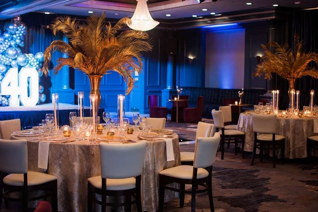 Images The Roslyn, Tapestry Collection by Hilton