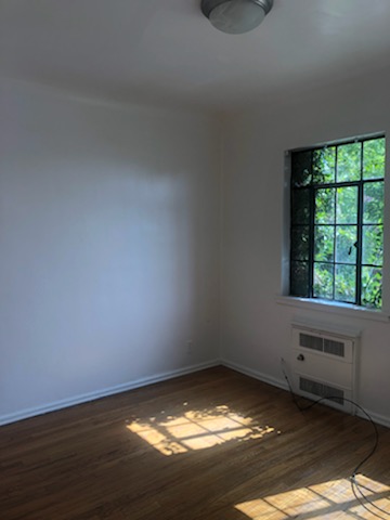 Images Barbara Worth Apartments