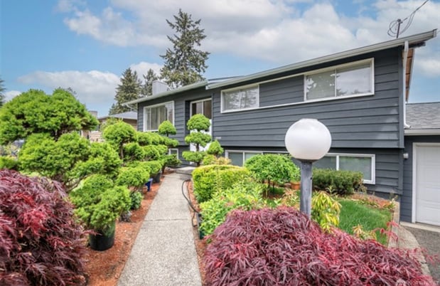 Images Tiffany Weil- Real Estate Broker/Tacoma, WA