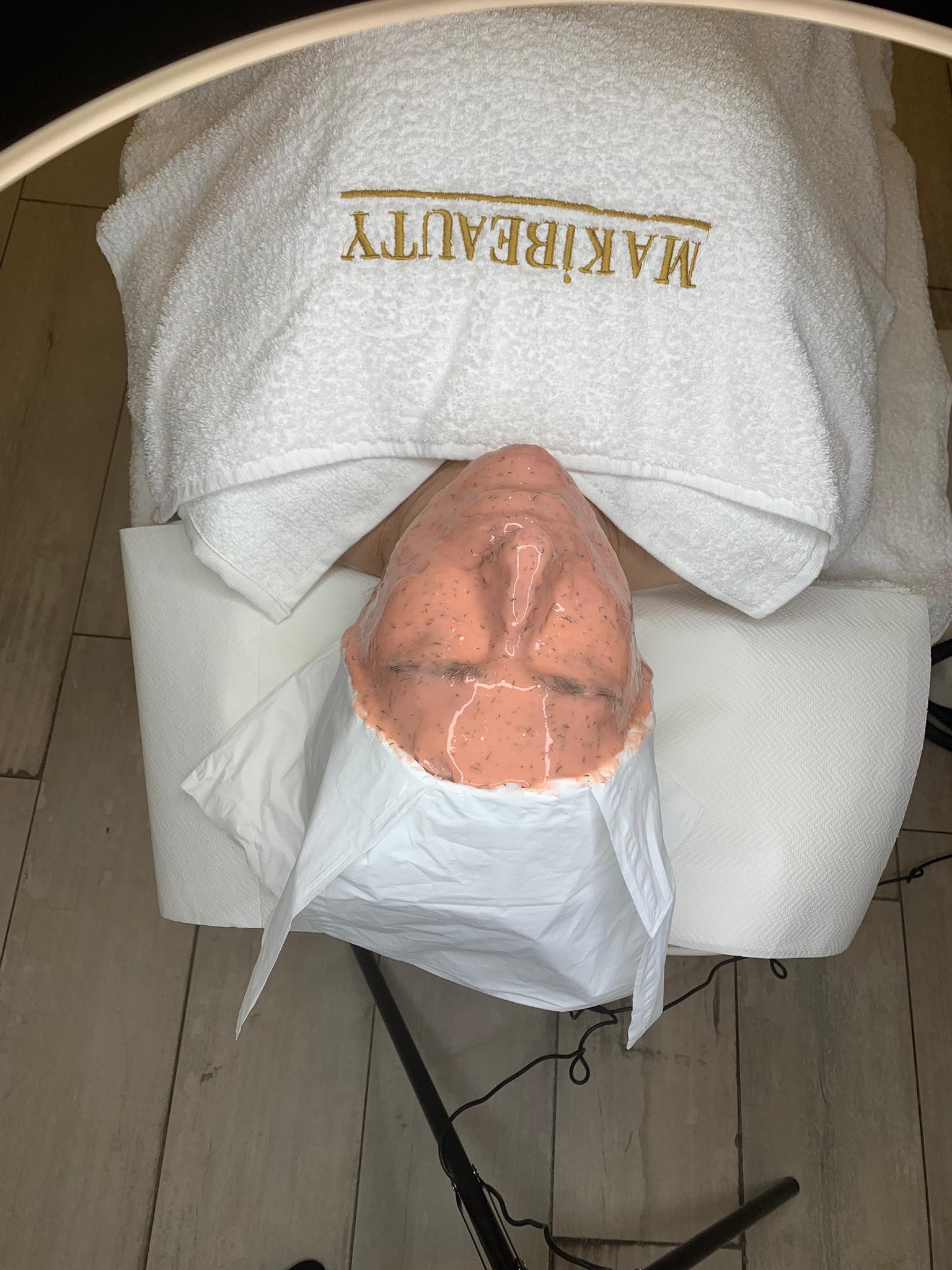 Maki Beauty Cosmetic Studio, Heimstrasse 16b in Dietikon