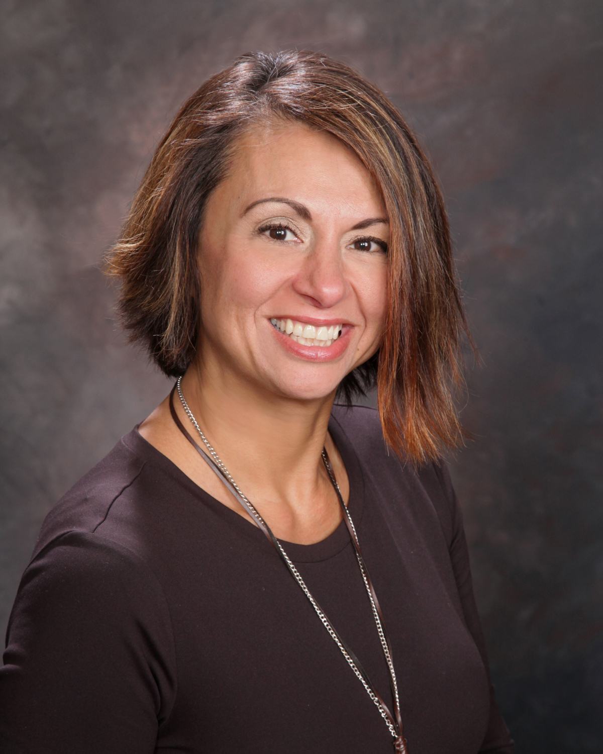 Heather Echavarria Headshot