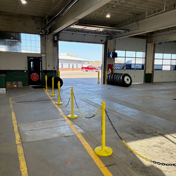 Images Pomp's Tire Service