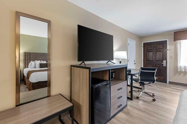 Images Best Western Inn of Brenham