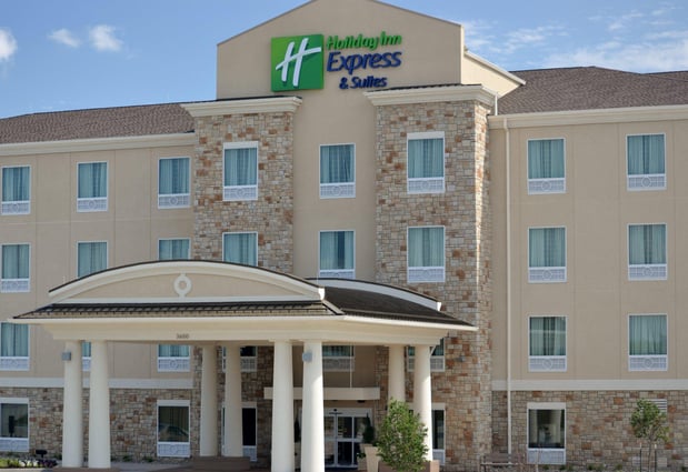 Images Holiday Inn Express & Suites St. Joseph by IHG