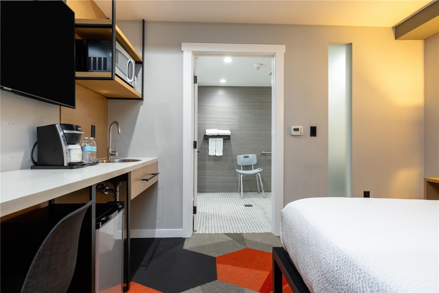 Guest room