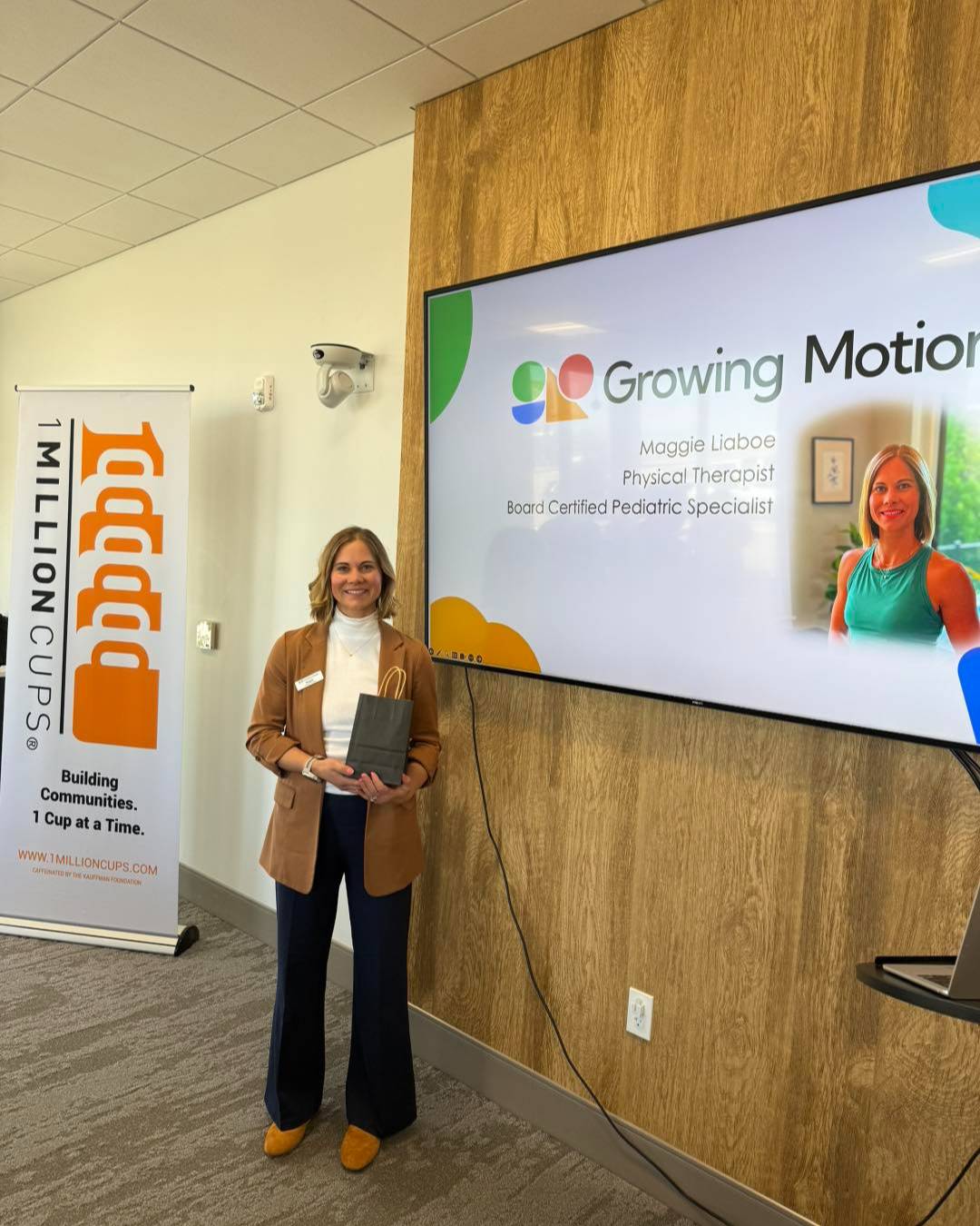 Another informative presentation at 1 Million Cups Dubuque this week. This format offers a great opportunity to learn more about small businesses in the Dubuque area and stay connected with the local business community.