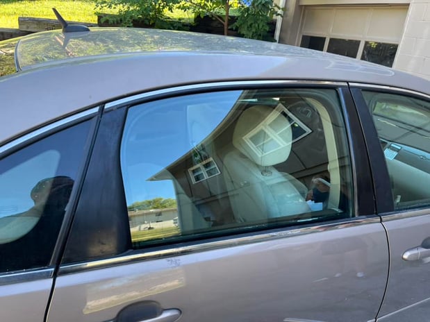 Images Glenn's Auto Glass
