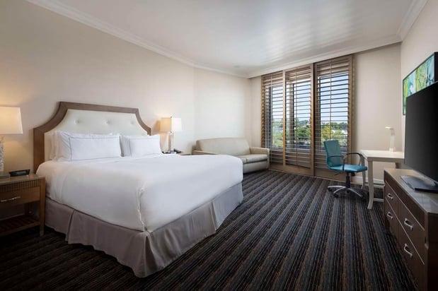 Images DoubleTree by Hilton San Diego Bayside