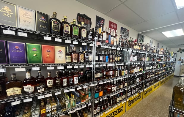 Images DC Liquors - NW Military
