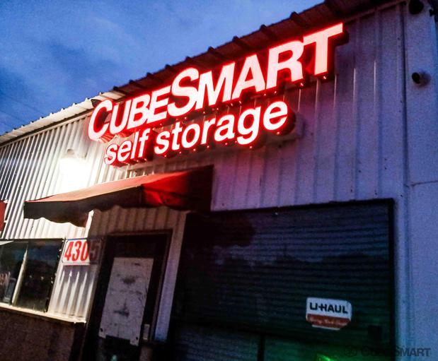 Images CubeSmart Self Storage