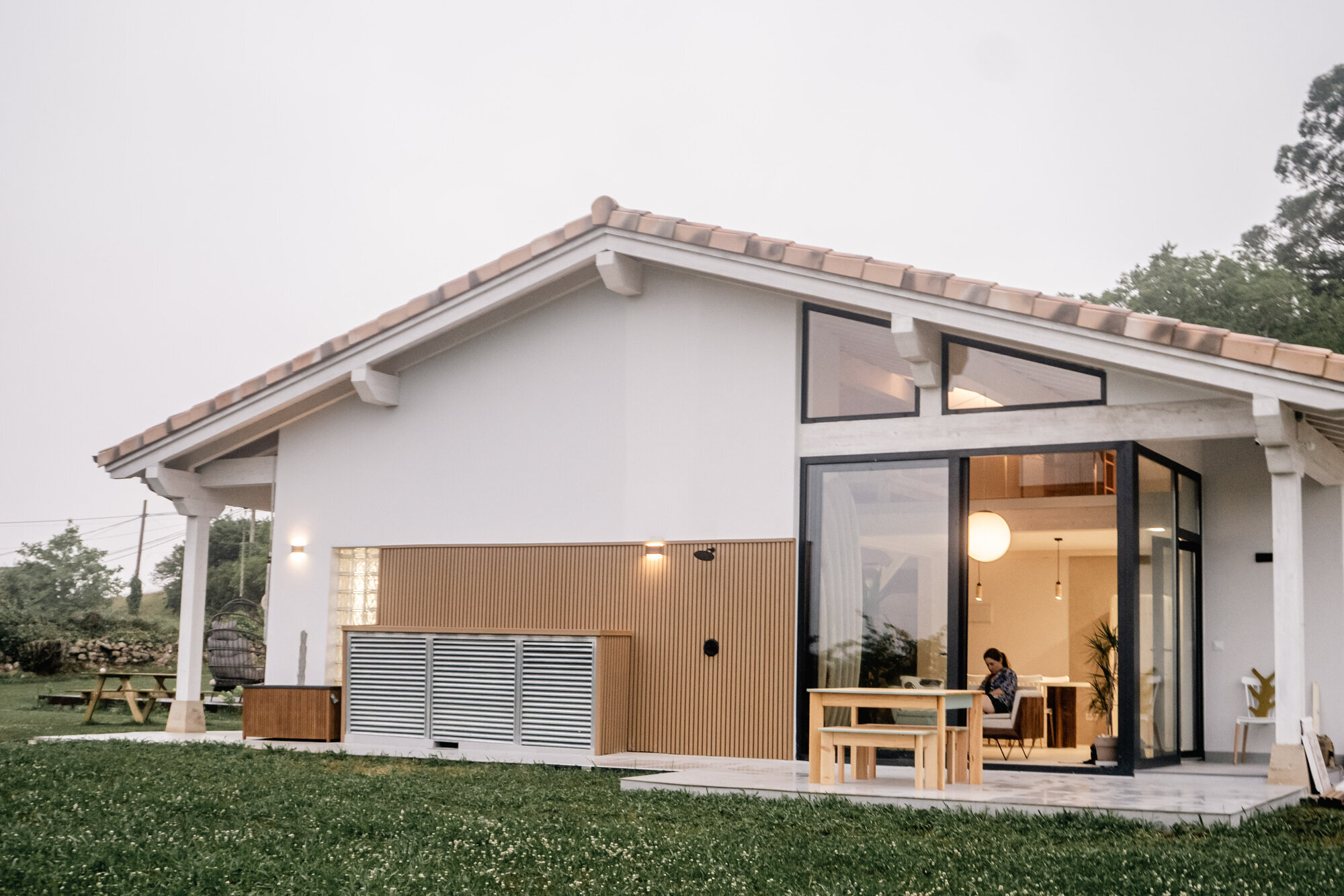 Images Devonian Guest House