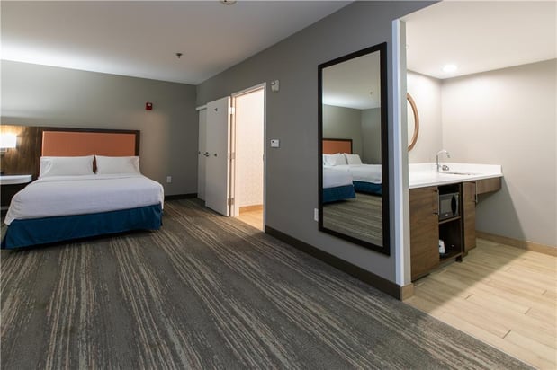 Images Hampton Inn & Suites Wilder