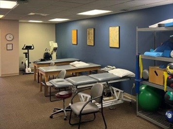 Images Select Physical Therapy - Plainville