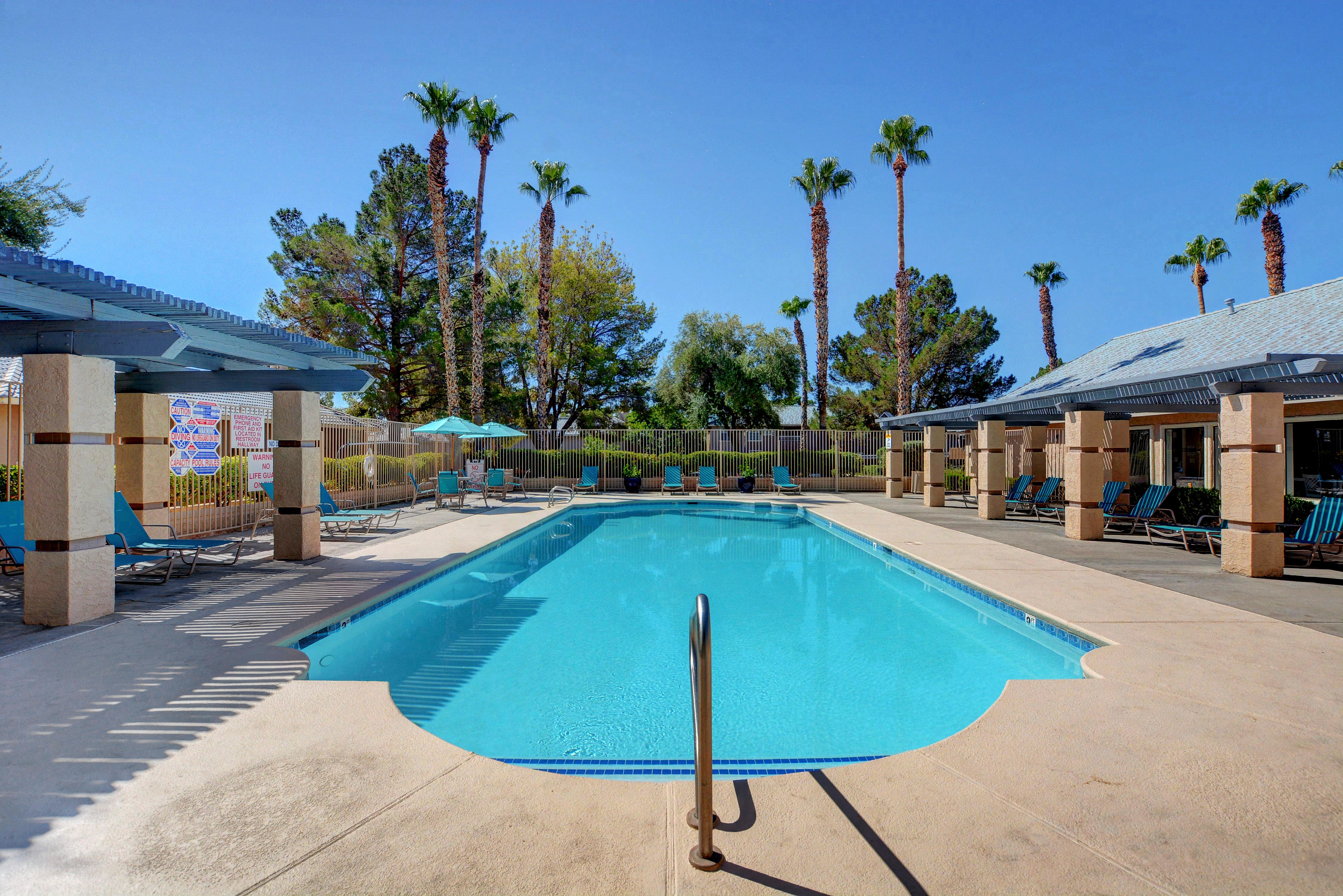Image 5 | Rancho Mirage Apartments