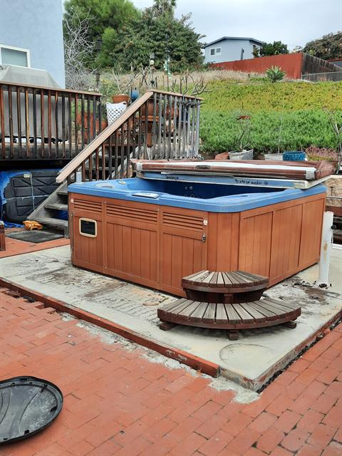 Junk King can handle any size hot tub removal. Our team came remove the spa in one piece or break it down as needed to complete the job in a clean, efficient manner!