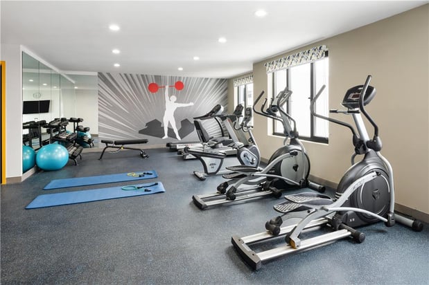 Images GLō Best Western Bronx NYC
