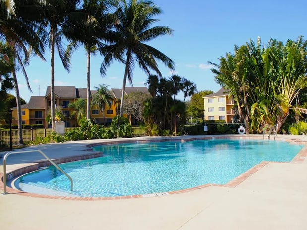 Images Indian Trace Apartments