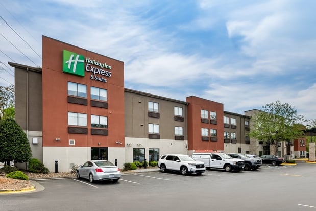 Images Holiday Inn Express & Suites Raleigh NE - Medical Ctr Area by IHG