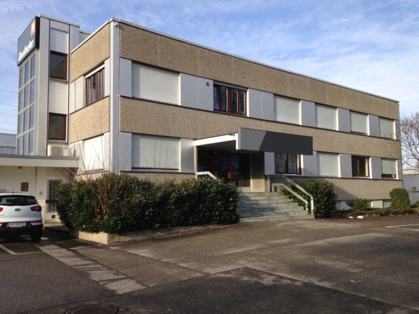 Bild 8 von M-Immobilien Verwaltungs GmbH & Co KG
