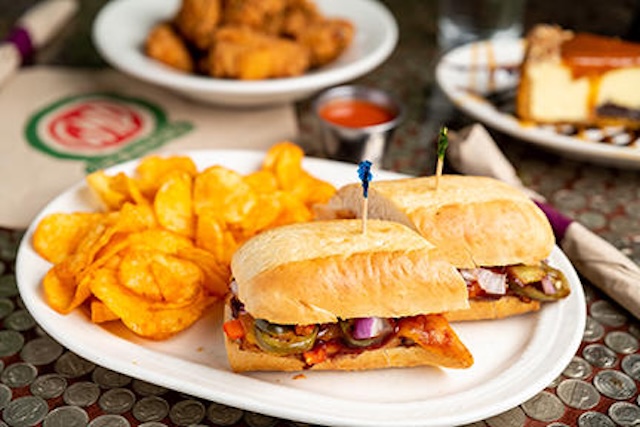 Glass Nickel Pizza Co. Menasha-Neenah Image