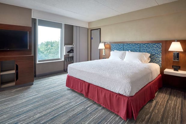 Images Hampton Inn Harrisburg West