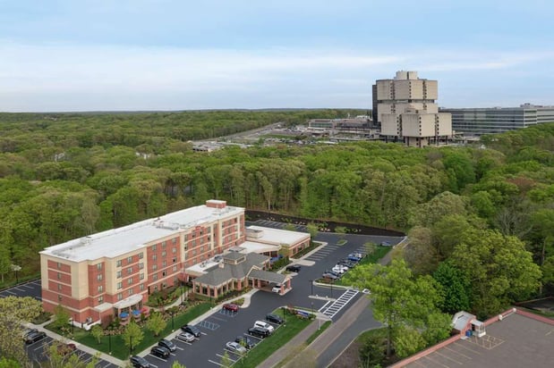 Images Hilton Garden Inn Stony Brook