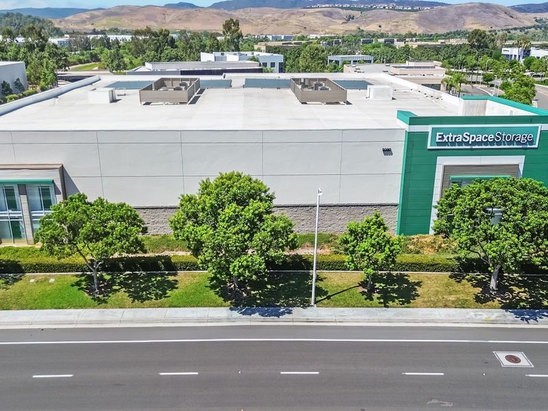 Images Extra Space Storage