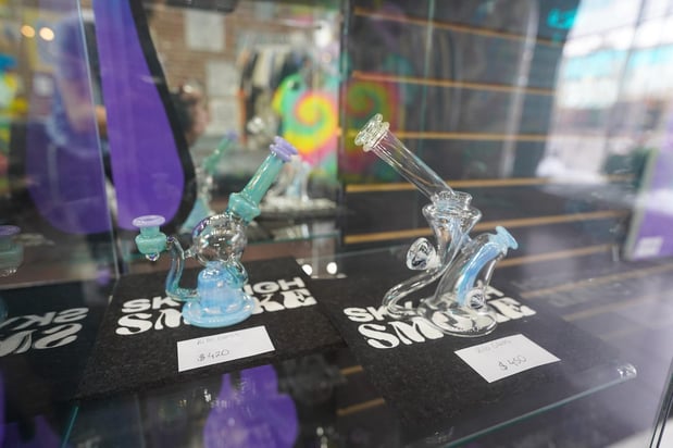 Images Sky High Smoke Shop