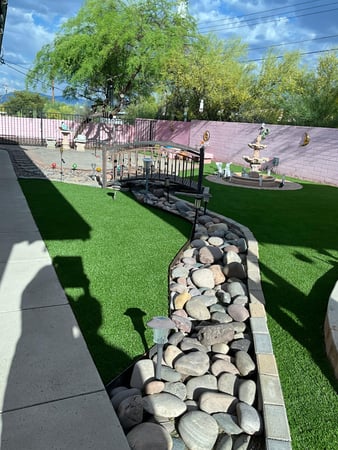 Images Valencia Turf & Hardscape