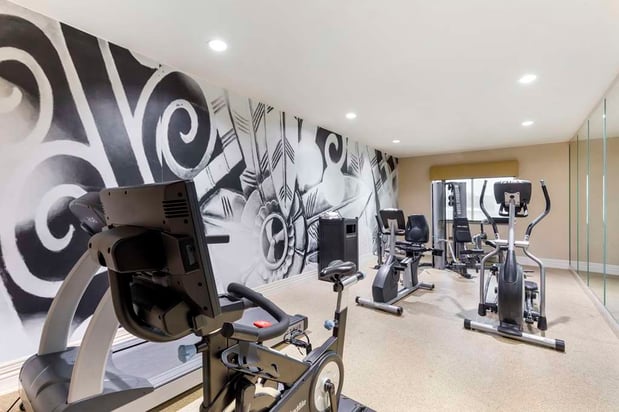 Images Best Western Plus Burleson Inn & Suites