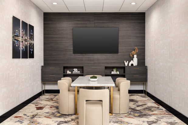 Images Crowne Plaza Auburn Hills by IHG
